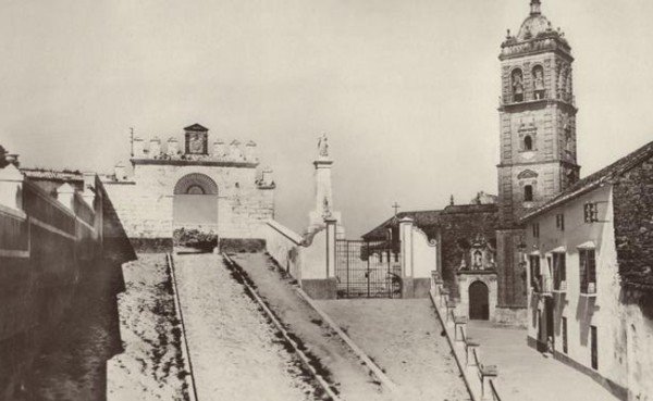 La parroquia de Santiago repite las visitas nocturnas para recaudar fondos