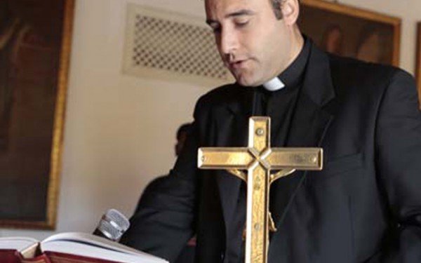 Nuestro consiliario, José Luis Almedina, realiza la «missio»